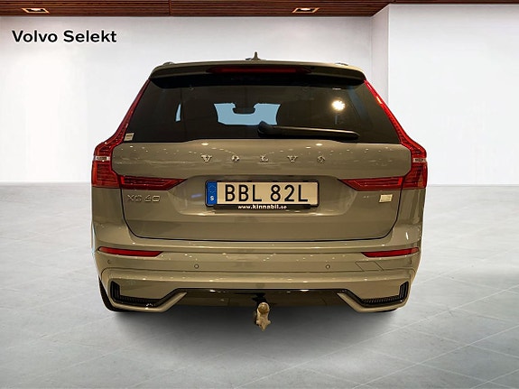 Volvo XC60 7 of 15