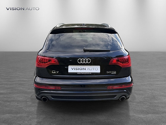 Audi Q7 6 of 29