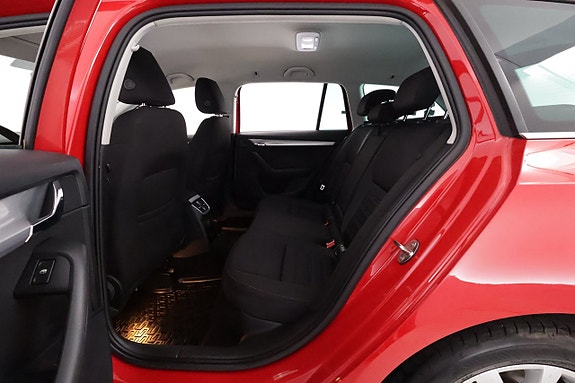 Skoda Octavia 11 of 26