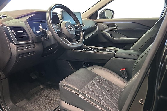 Nissan X-Trail 27 of 30