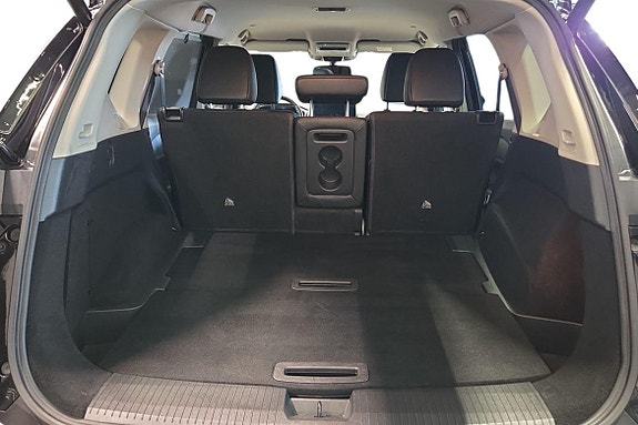 Nissan X-Trail 24 of 30