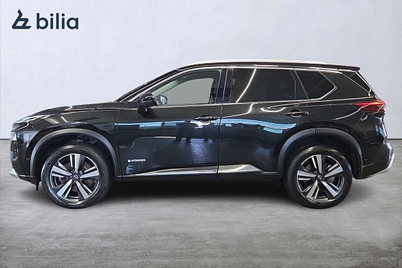 Nissan X-Trail 9 of 30