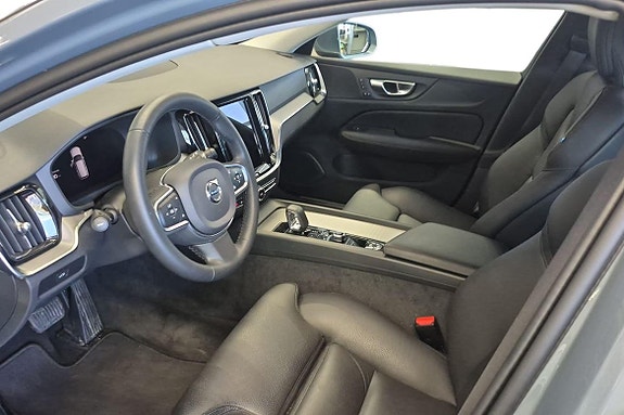 Volvo V60 12 of 22