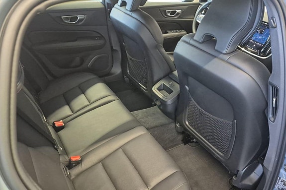 Volvo V60 17 of 22