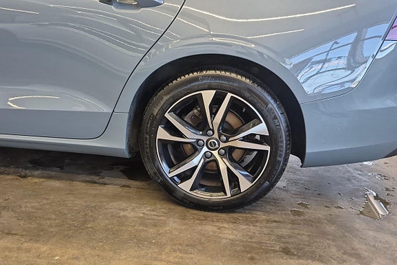 Volvo V60 21 of 22