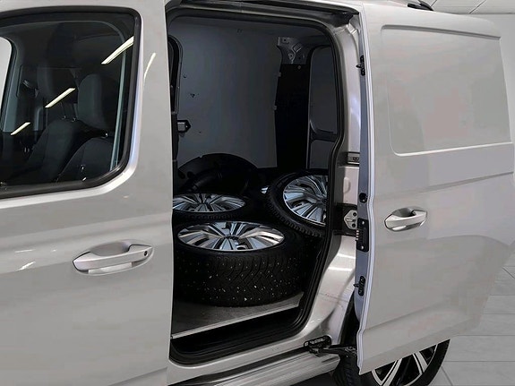 Volkswagen Caddy 17 of 18