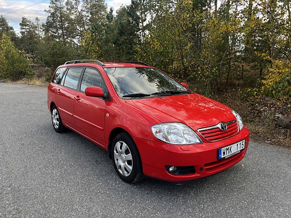 Toyota Corolla 4 of 7