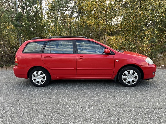 Toyota Corolla 5 of 7
