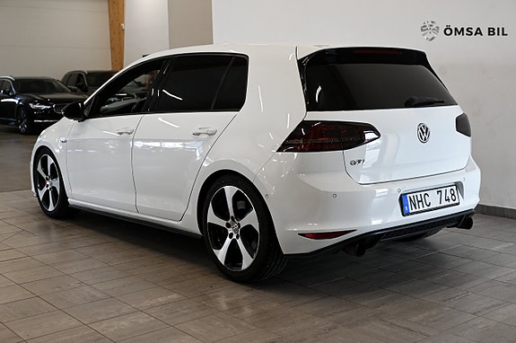 Volkswagen Golf I 4 of 17