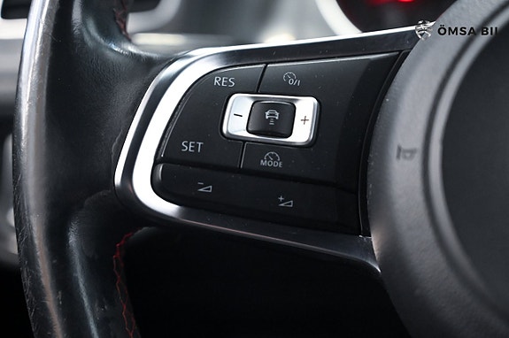 Volkswagen Golf I 11 of 17