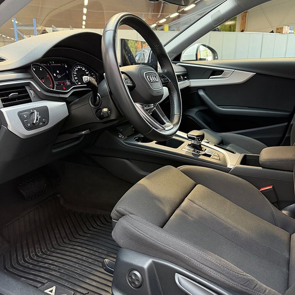 Audi A4 allroad 9 of 13