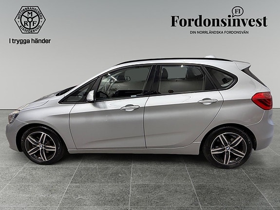 BMW 220d 6 of 16