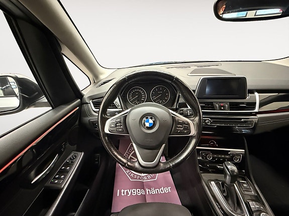 BMW 220d 11 of 16