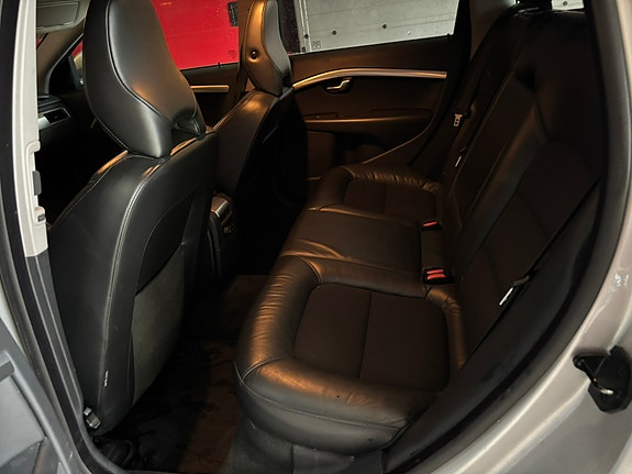Volvo V70 6 of 6