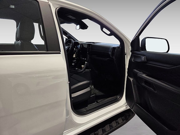 Ford Ranger 15 of 19