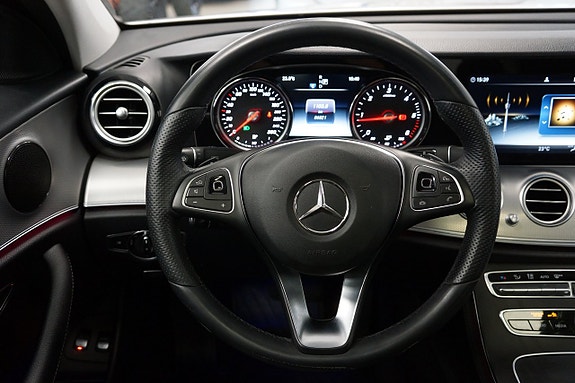 Mercedes-Benz E220 d 10 of 20