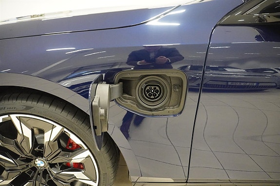 BMW 530e 11 of 24