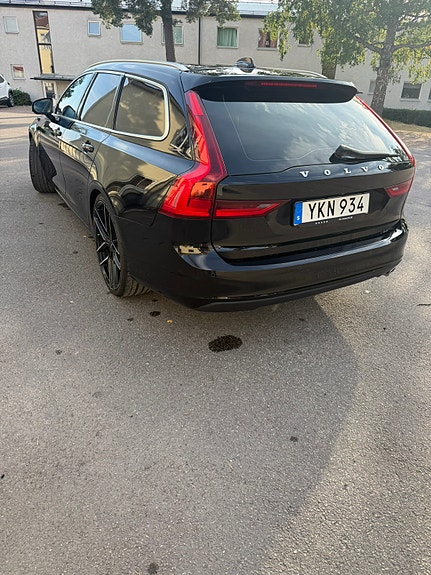 Volvo V90 5 of 10