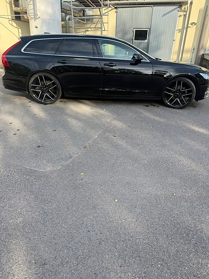 Volvo V90 3 of 10