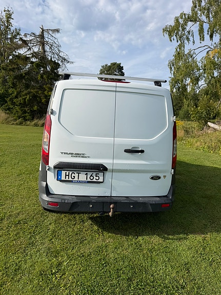 Ford Transit Connect 4 of 4