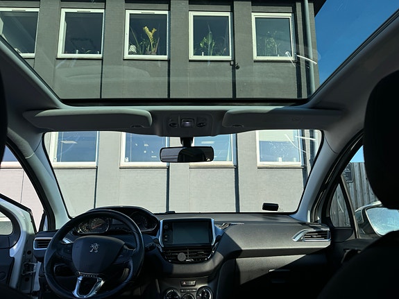 Peugeot 208 9 of 9
