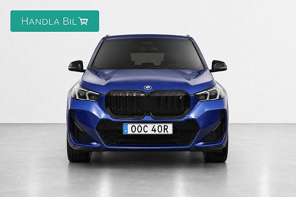 BMW iX1 3 of 24