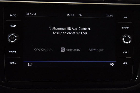 Volkswagen Tiguan 17 of 22