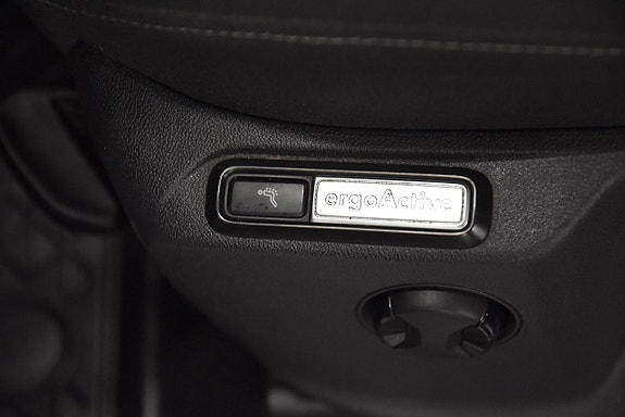 Volkswagen Tiguan 19 of 22