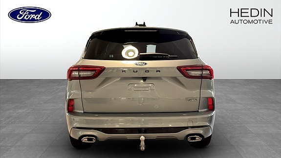 Ford Kuga 7 of 12