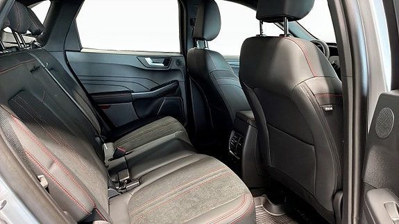 Ford Kuga 5 of 12