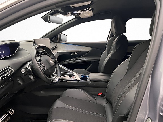 Peugeot 3008 13 of 30