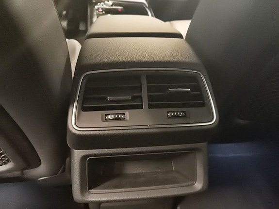 Audi e-tron 26 of 26