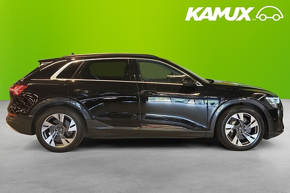 Audi e-tron 2 of 26