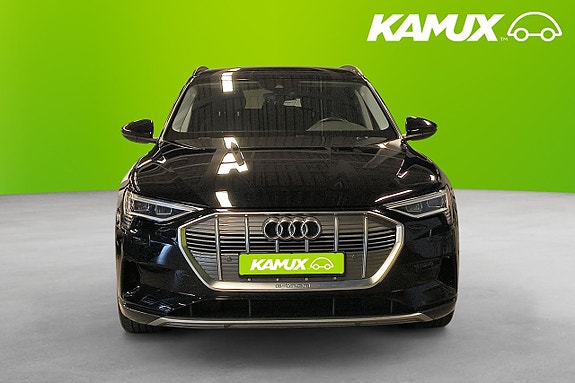Audi e-tron 6 of 26