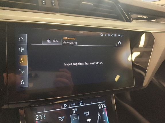 Audi e-tron 23 of 26