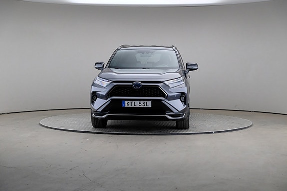 Toyota RAV4 Plug-in Hybrid 3 of 27