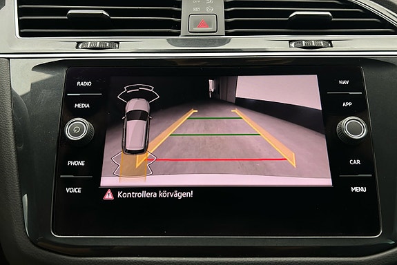 Volkswagen Tiguan 23 of 24