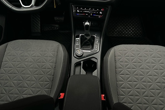Volkswagen Tiguan 9 of 24