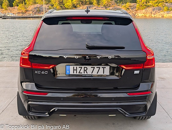 Volvo XC60 5 of 25