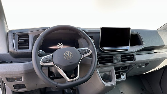 Volkswagen Crafter 10 of 12