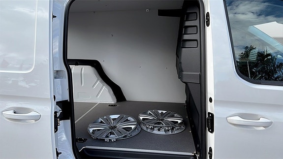 Volkswagen Caddy 11 of 14