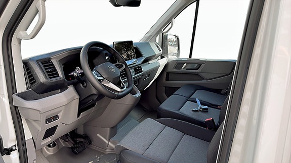 Volkswagen Crafter 7 of 12