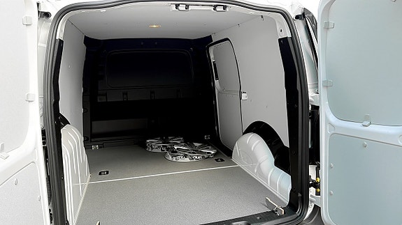 Volkswagen Caddy 11 of 12