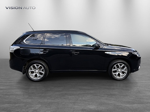 Mitsubishi Outlander 4 of 27