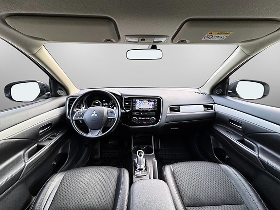 Mitsubishi Outlander 24 of 27