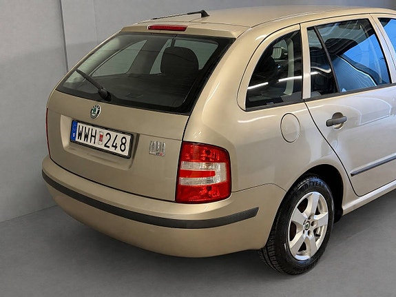 Skoda Fabia 4 of 13
