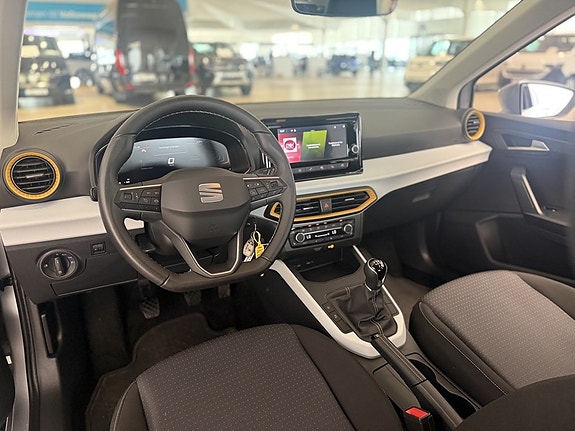 Seat Arona 18 of 18