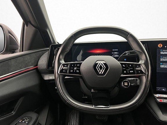 Renault Megane E-Tech 13 of 30