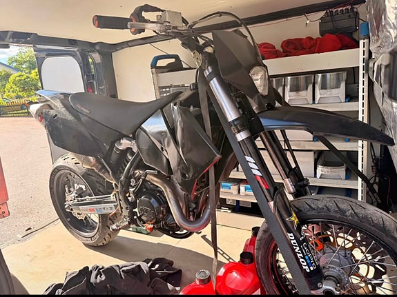 KTM 525 EXC 4 of 5