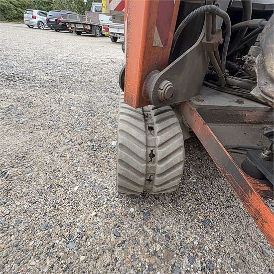 JLG X14 J 19 of 20